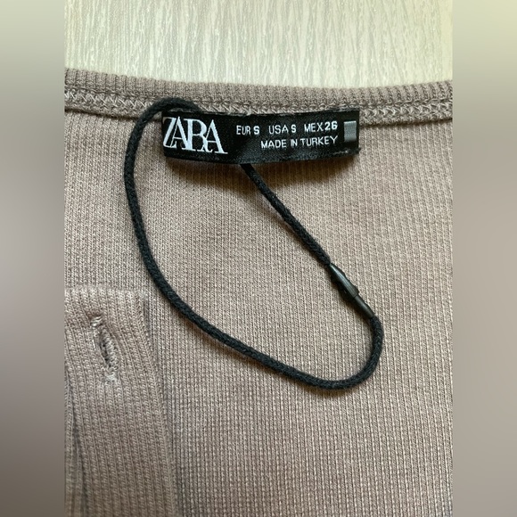 Zara Mauve Tee - Picture 2 of 3